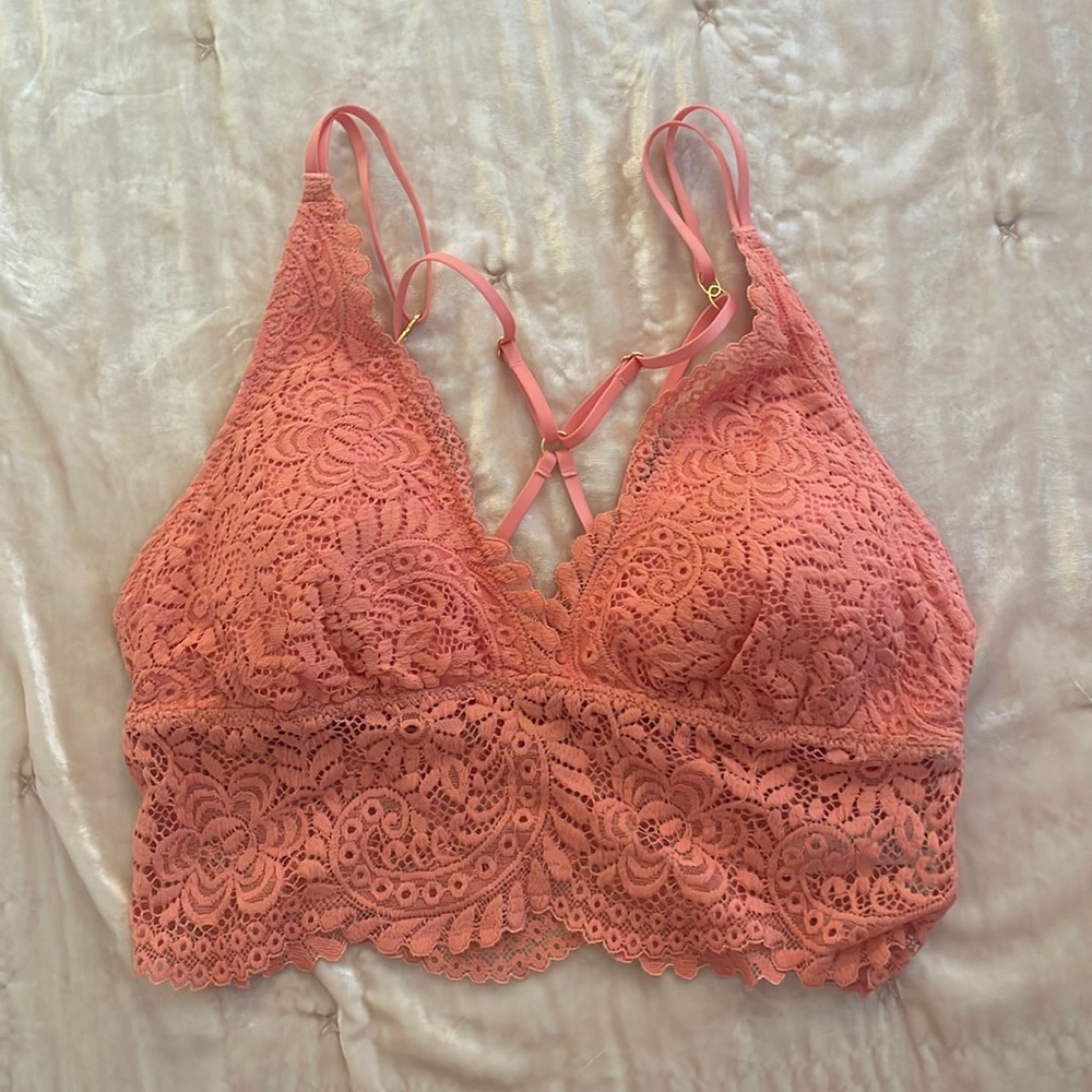 NWOT aerie coral lace bralette